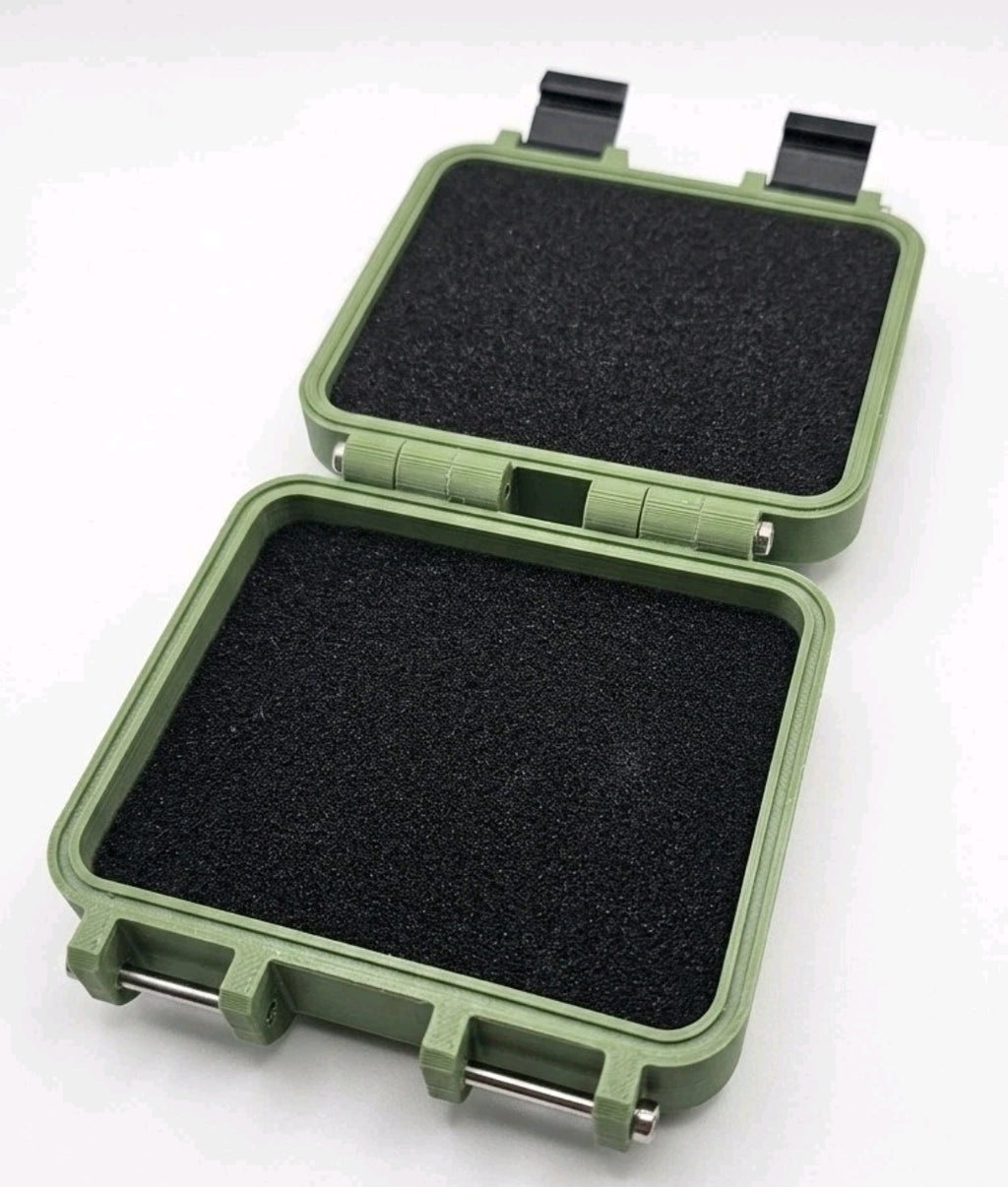 Metal Detecting Finds Box – Carbon Fiber Style with Henry Hammered Coin Design